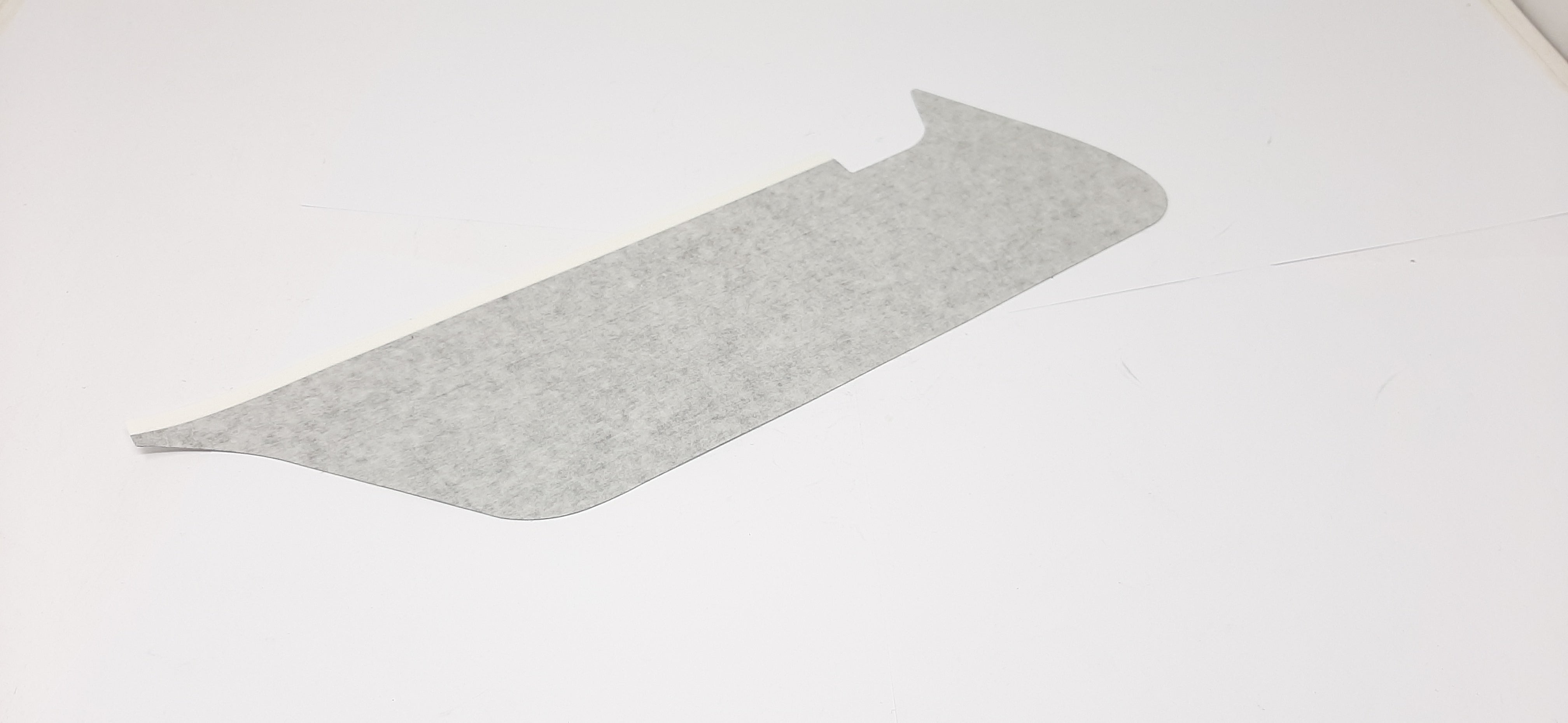 1E002153 Δεξί μαύρο αυτοκόλλητο