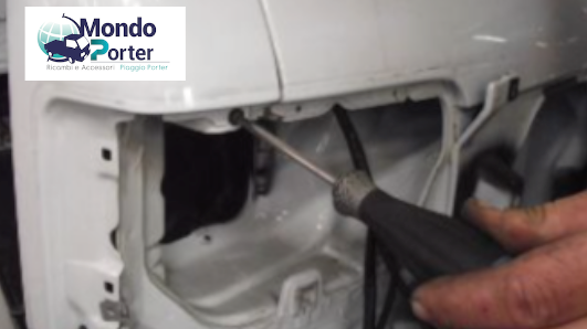 Pannello angolare frontale Piaggio Porter Lato destr