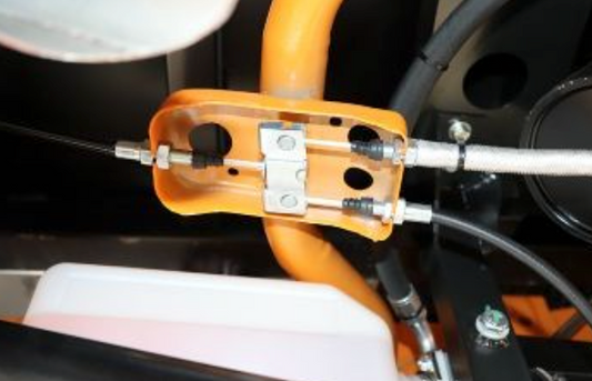 Come Registrare la Leva del Freno di Stazionamento del Piaggio Porter NP6 - Mondo Porter