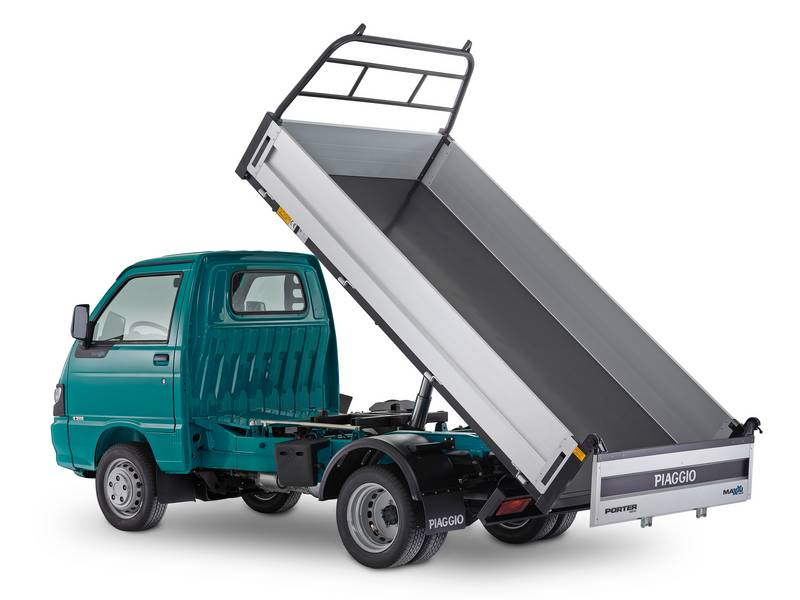 Coppia Parafanghi Plastica C/Staffe Piaggio Porter MAXXI - Mondo Porter