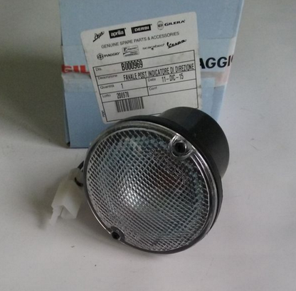 Fanalino Freccia Posteriore Piaggio Porter B000969 - Mondo Porter