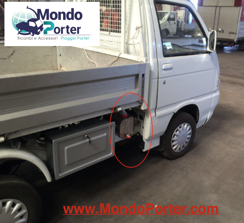 Tanica Acqua Acciaio Inox Piaggio Porter - Mondo Porter